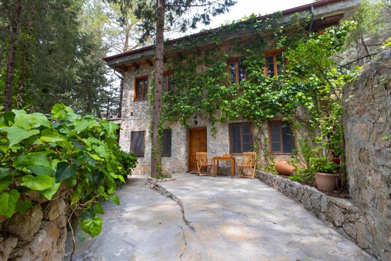 Watermill Hotel - image 20