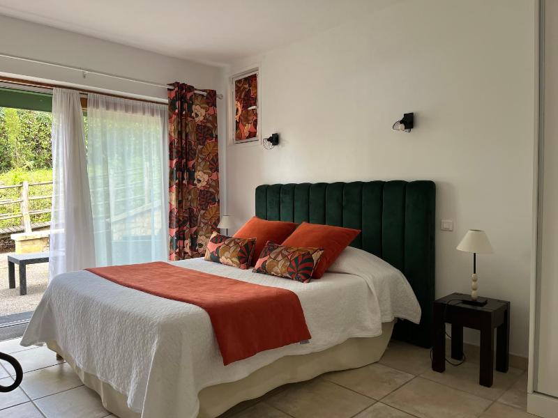 Superior Double Room image 4