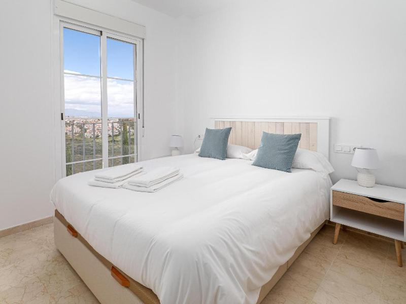 Small Oasis 2371 Sea view - image 5