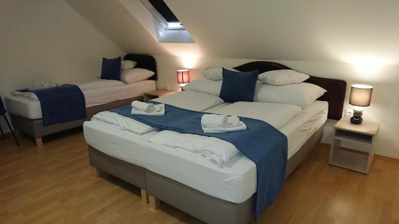 Triple Room image 4
