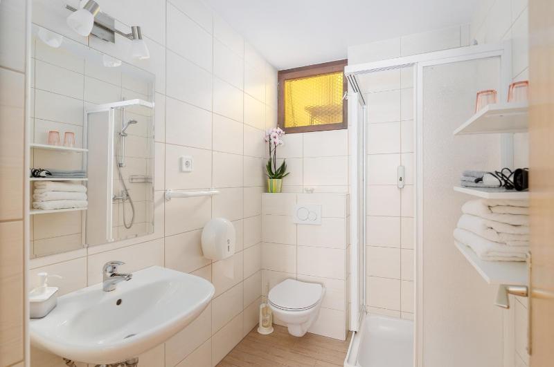 One-Bedroom Apartment with Balcony image 3