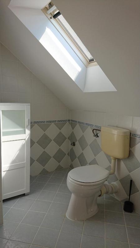 Single Room image 4