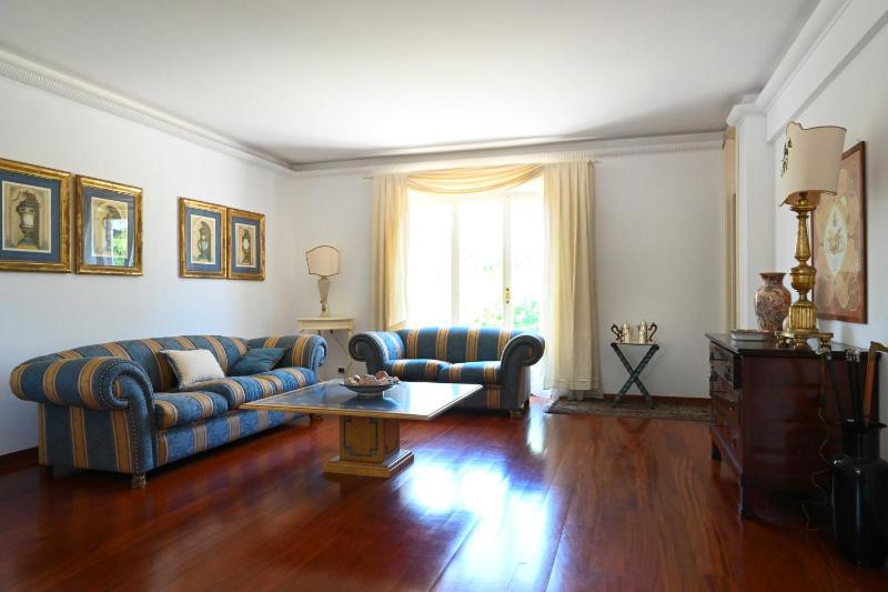 Aura Relais - image 7