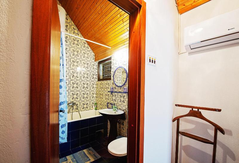 Traditional Family Home In The Heart Of Dalmatia - image 13