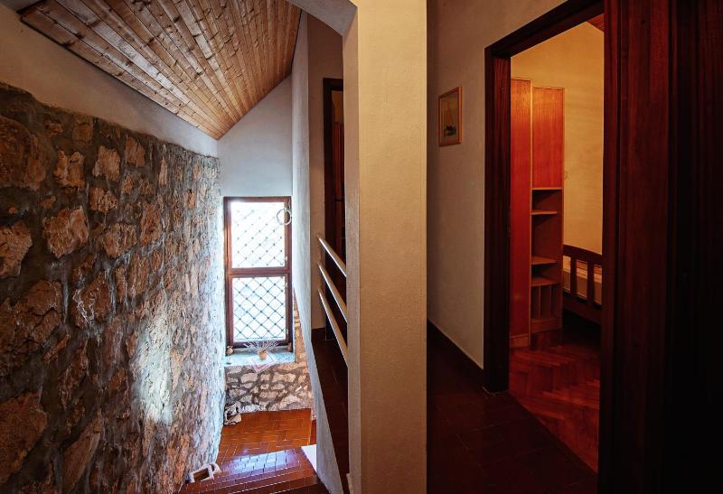Traditional Family Home In The Heart Of Dalmatia - image 9