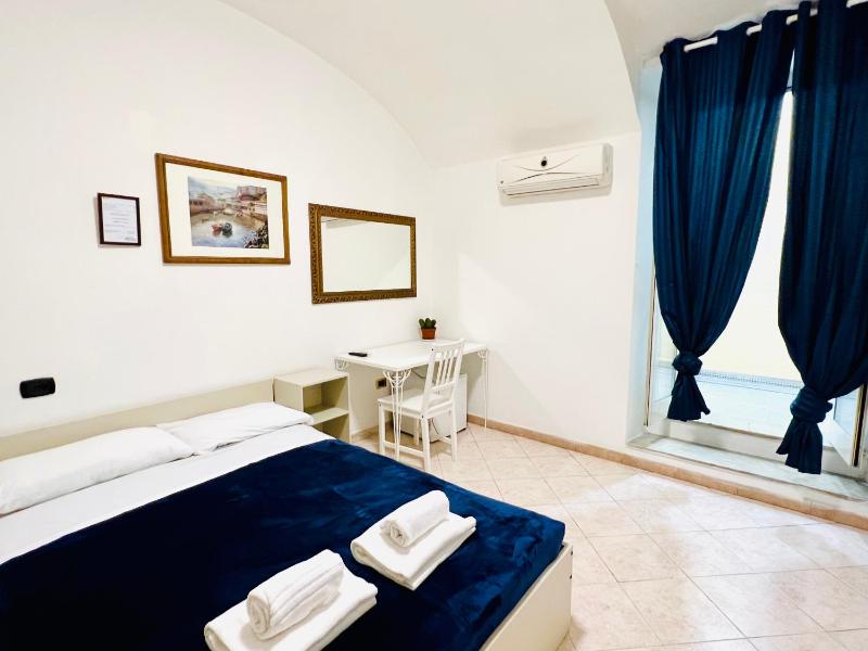 Classic Triple Room image 1