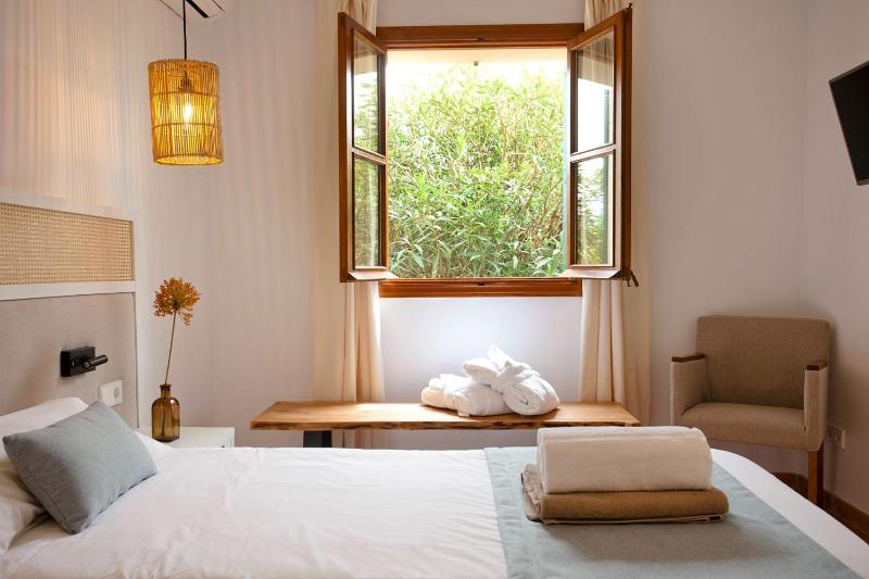 Apartment with Terrace image 1