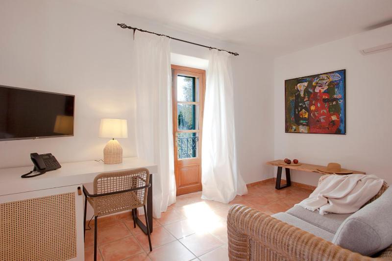 Superior Suite with Sea View image 1