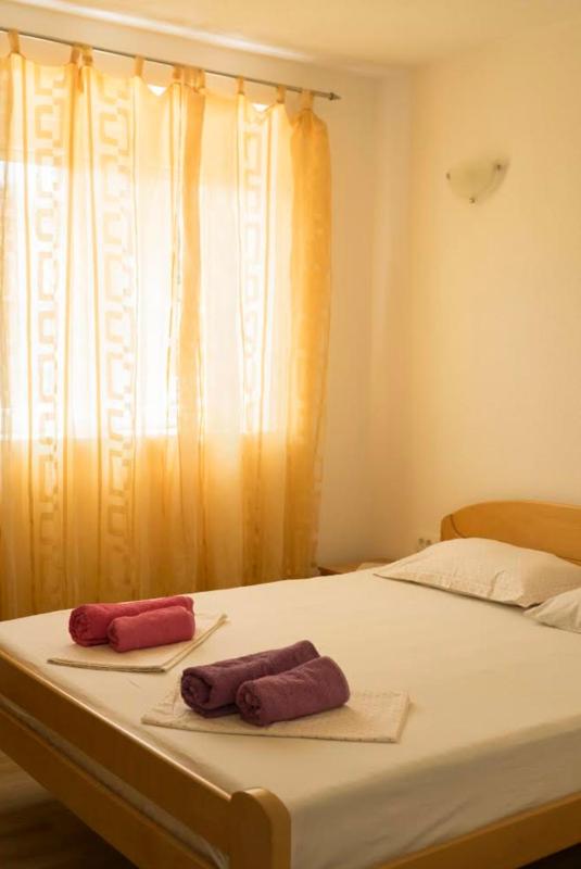 Franovic Apartments - image 14