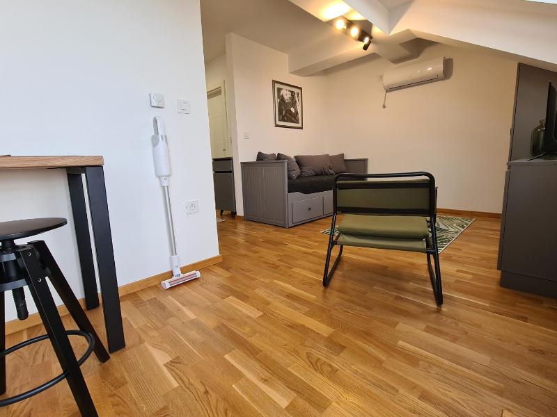New Now Living - image 7