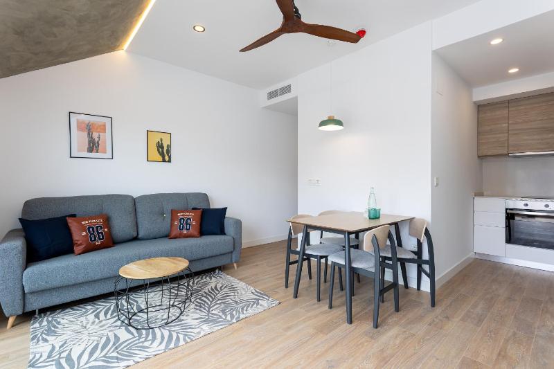 Caleyro Boutique Apartments - 