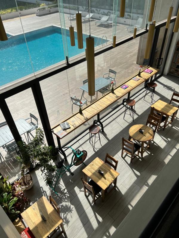 Embassy Gardens - image 3