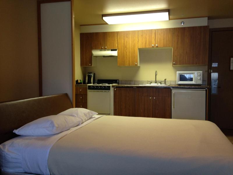 Townhouse image 3