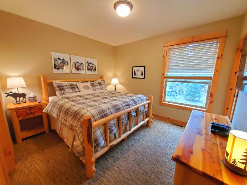 Red Wing Lodge - image 8