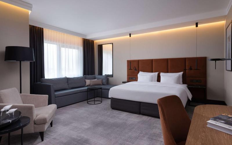 Junior Suite with Lounge Access image 1