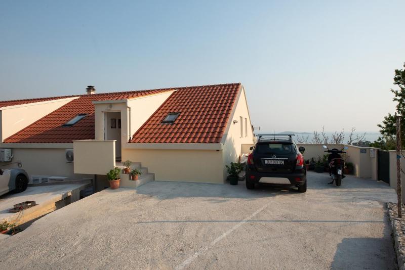 Apartment Divine with sea view - image 29