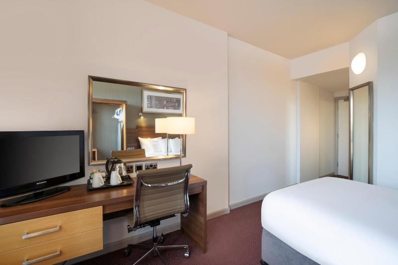 Executive King Room image 4