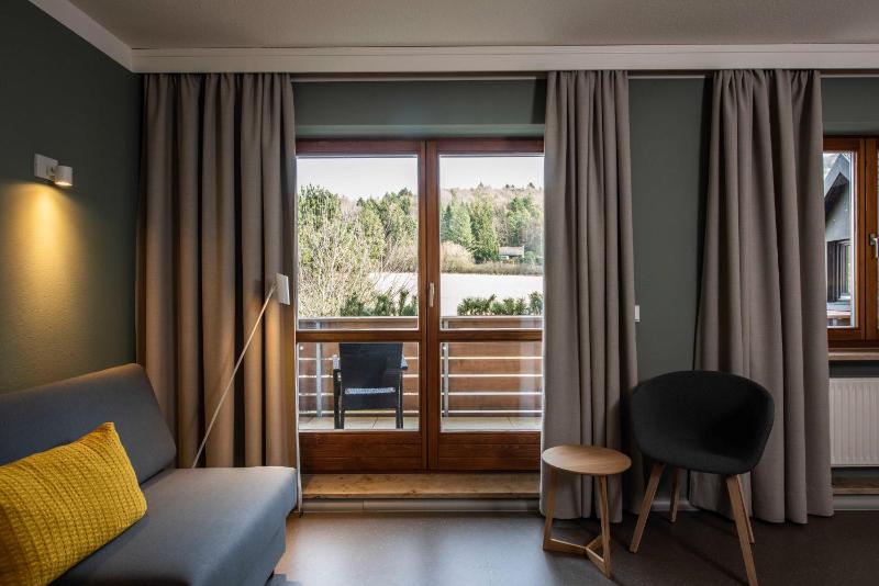 Superior Double Room image 3