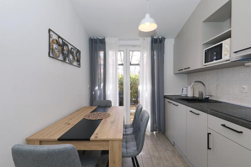 Two-Bedroom Villa with Terrace image 3