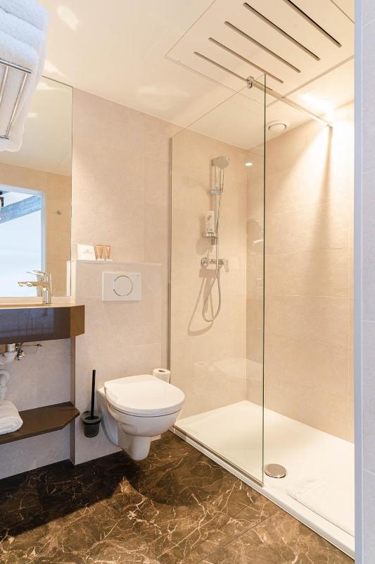 Triple Room image 3