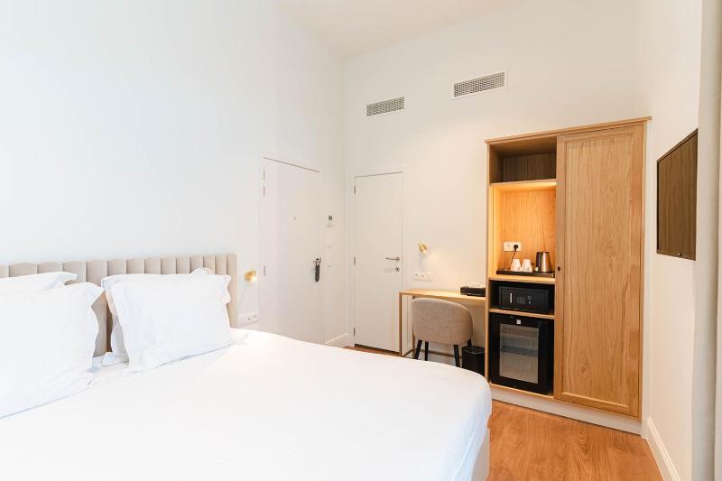 Deluxe Double Room with Spa Access image 4