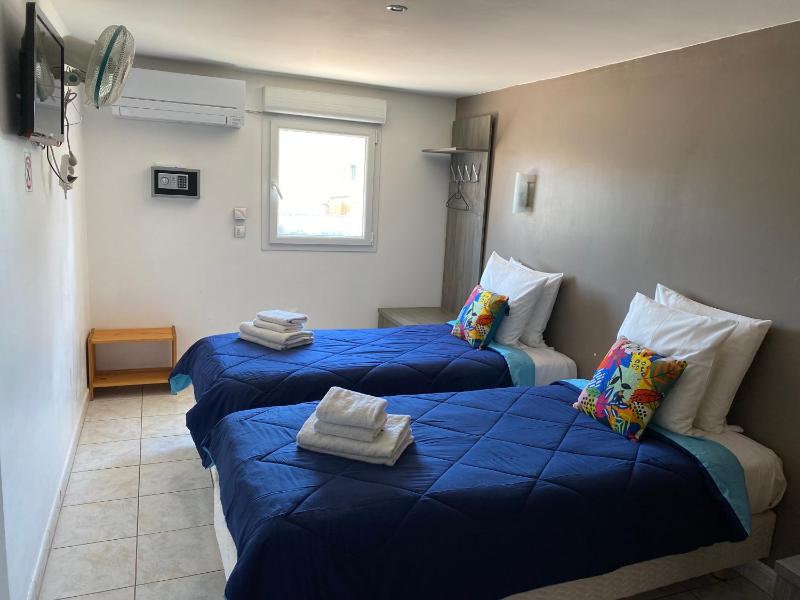 Comfort Twin Room image 2