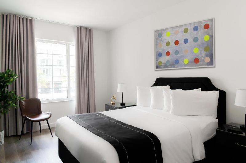 Essex House Hotel - image 7