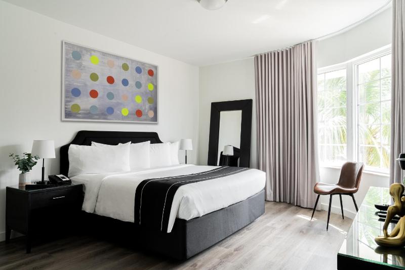 Essex House Hotel - image 18