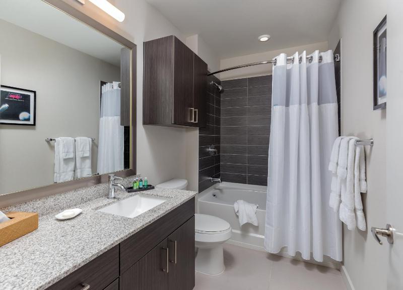 Studio Apartment image 2