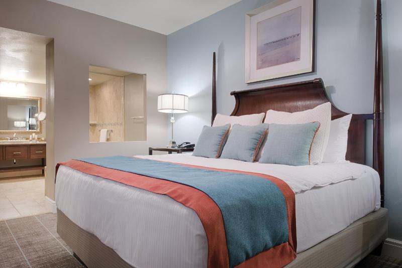 Three-Bedroom Apartment image 1