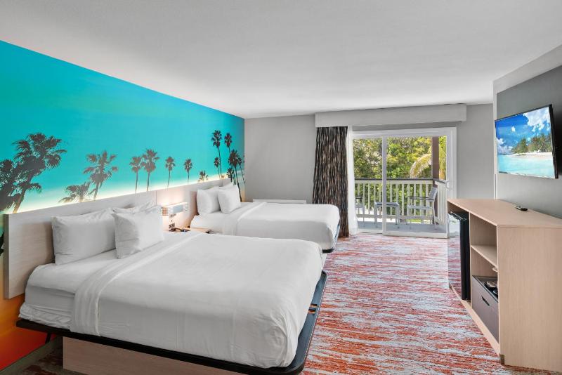Deluxe Triple Room image 4