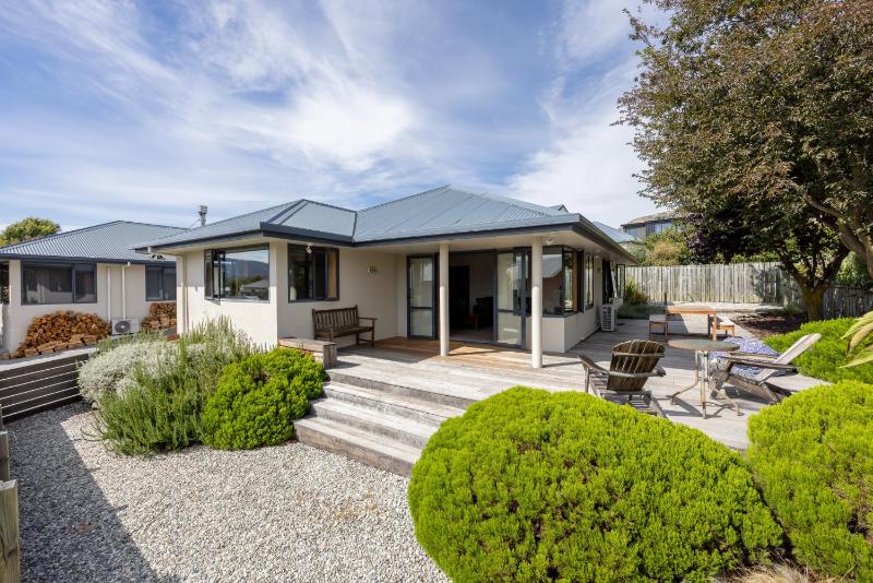 Mountain Views from Meadowstone - image 8