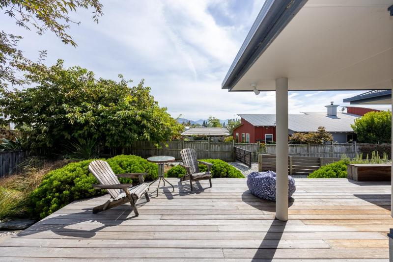 Mountain Views from Meadowstone - image 11