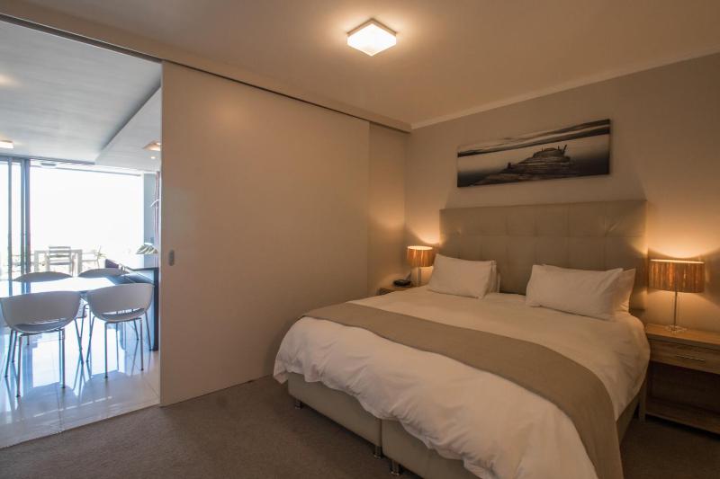 Camps Bay One Bedroom apartment - The Crystal - image 7