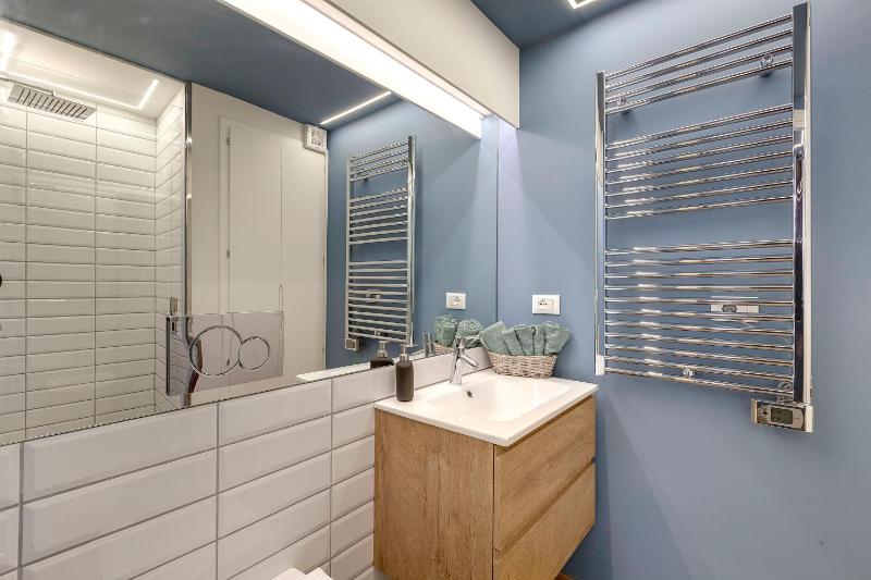 Turandot Apartment by Mamo Florence - image 13