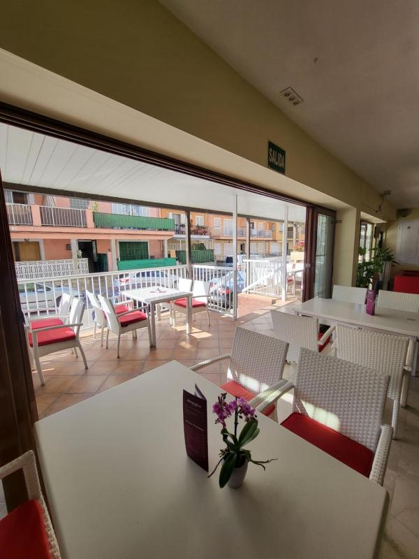 Das Hostal - image 8