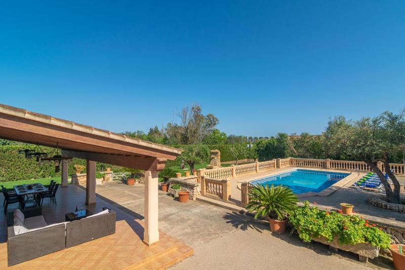 Three-Bedroom Villa image 4
