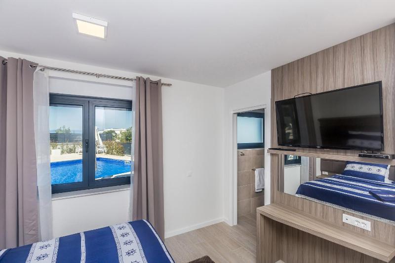 Villa Poseidon Rova by EL-PI TOURS - image 36