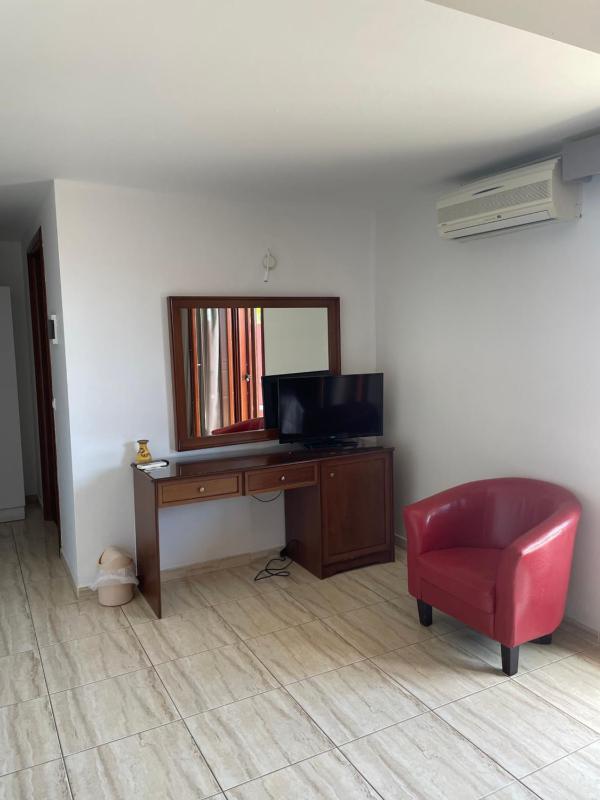 Classic Double or Twin Room image 3