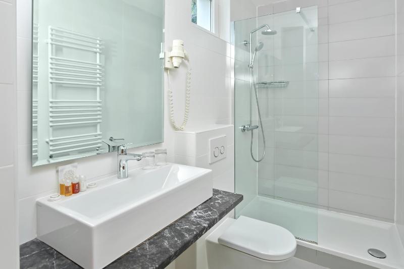 Standard Sea View Apartment image 2