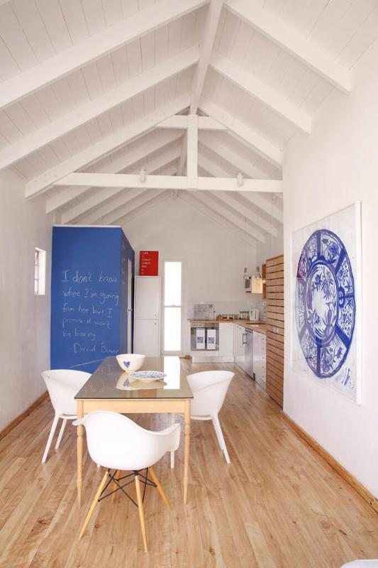 InAweStays Holiday Homes - image 7
