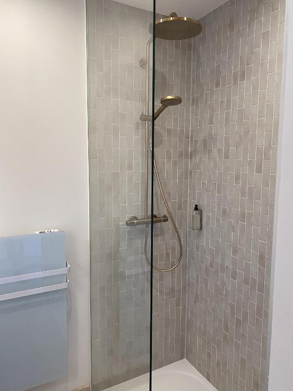 Superior Triple Room image 4