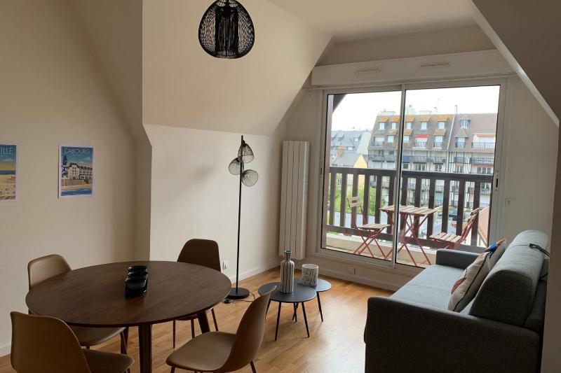 Nice 41 M With Balcony Near The Beach - image 2