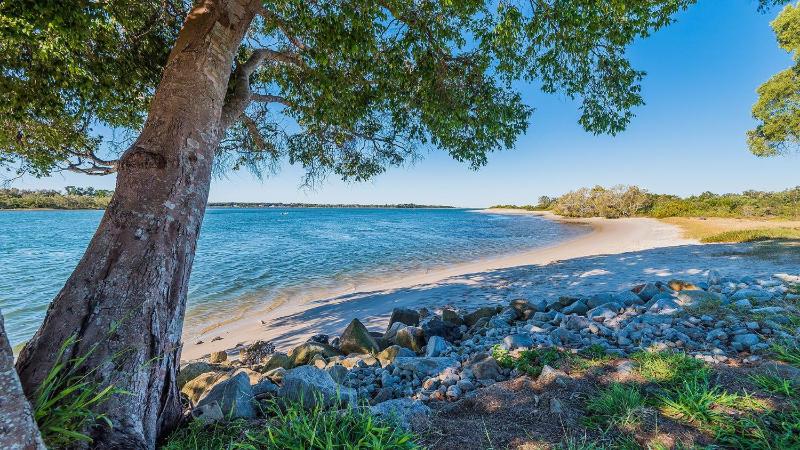 Peninsula Court Unit 10 - Waterfront Unit with Pool & River Views - Holiday Yamba - image 18