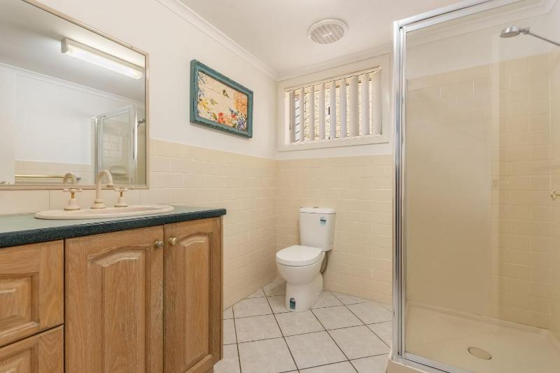 Ponderosa - Pet-Friendly Waterfront Luxury with a Private Pontoon - Holiday Yamba - image 10