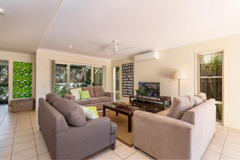 Villa 63 - Resort Style Living Near Pippi Beach - Holiday Yamba - image 15