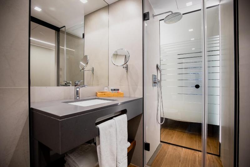 Triple Room image 1
