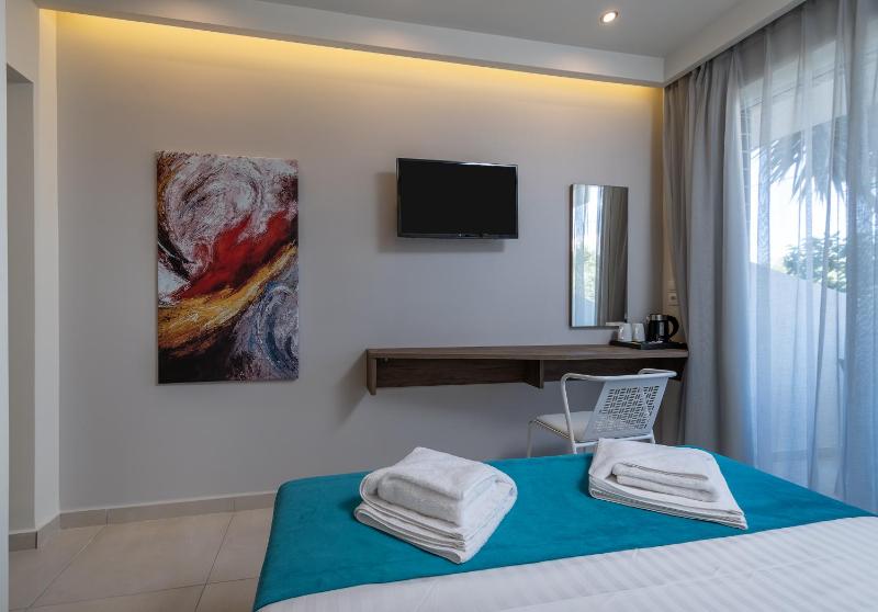 Superior Double Room image 4