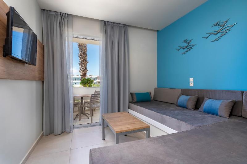 Standard Suite image 2