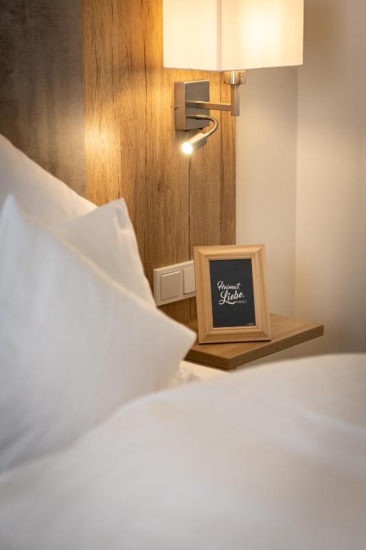 Standard Single Room image 2